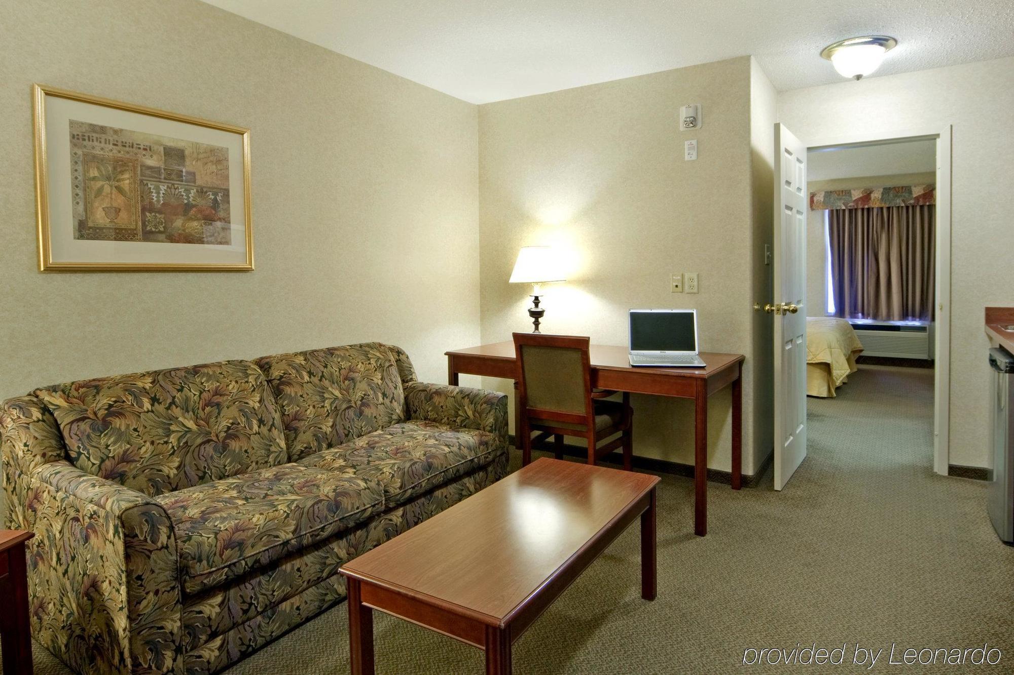 Comfort Inn & Suites University Calgary Ruang foto