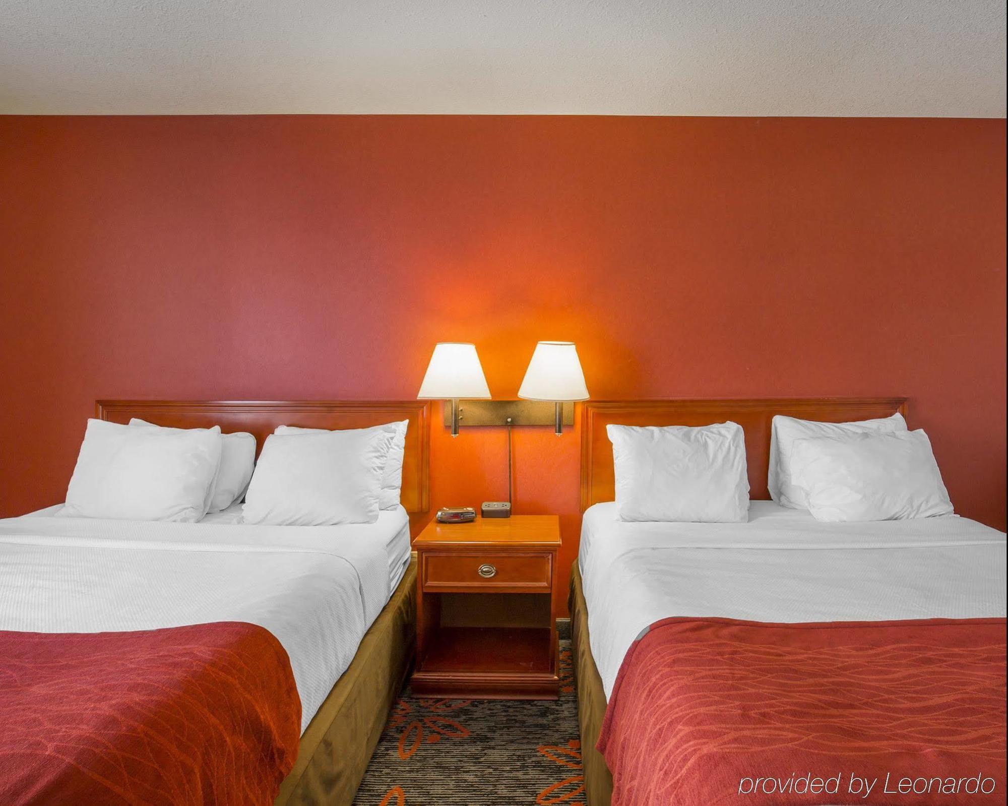 Comfort Inn & Suites University Calgary Bagian luar foto